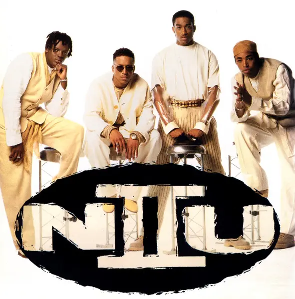 N II U – N II U