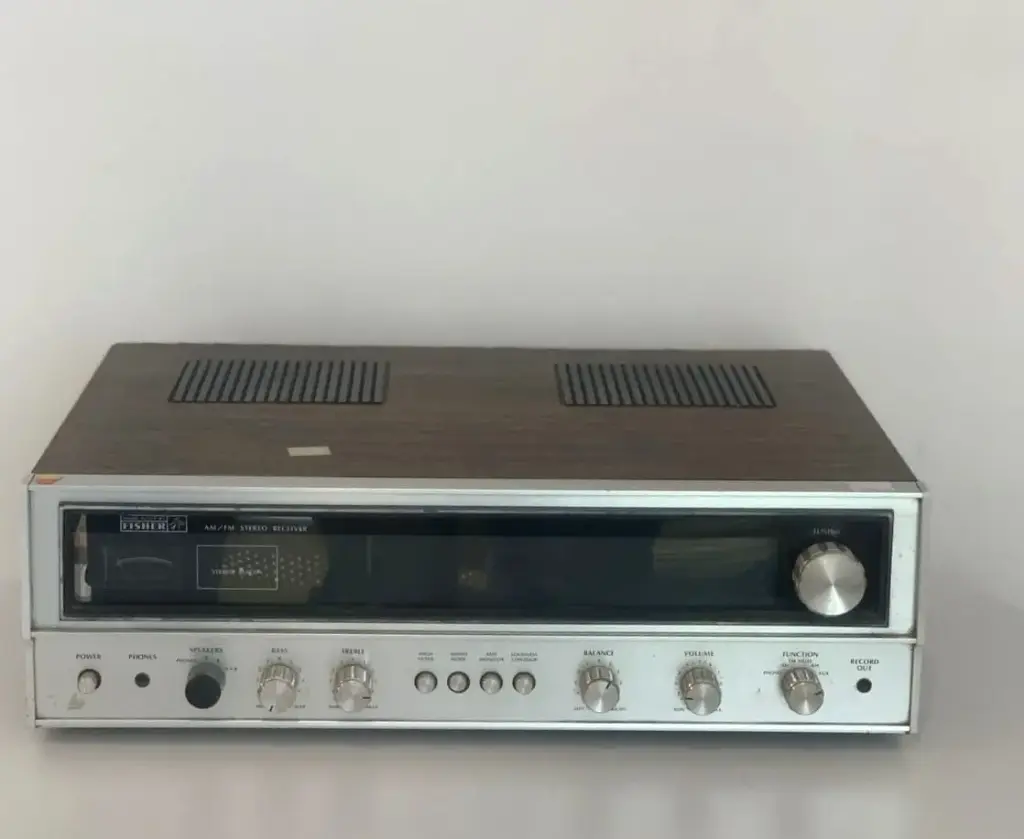 Fisher AM/FM Stereo Receiver 