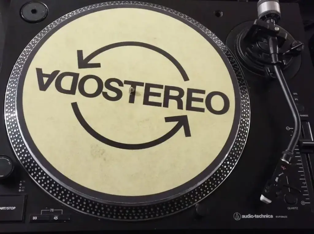 [UTocadiscos001] Audio Technica - AT - LP120XUSB (USADO)