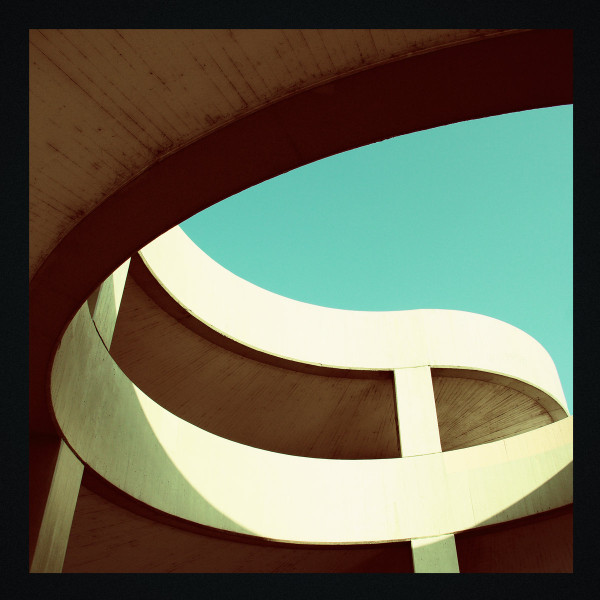 [NLP2591] Sola Rosa – Chasing The Sun