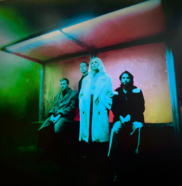 [NLP2862] Wolf Alice - Blue Weekend