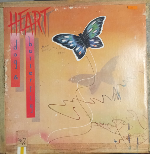 [ULP3972] Heart – Dog & Butterfly